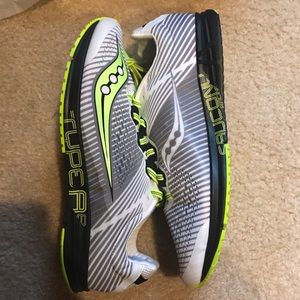 Saucony Mens Type A8 size 11 White/Black/Cotton